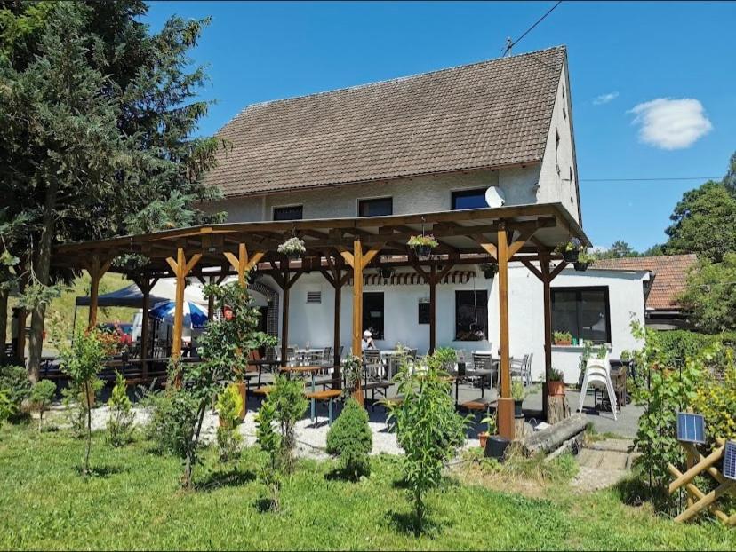 Gasthof Zur Sagemuhle Apartamento Hiltpoltstein Exterior foto