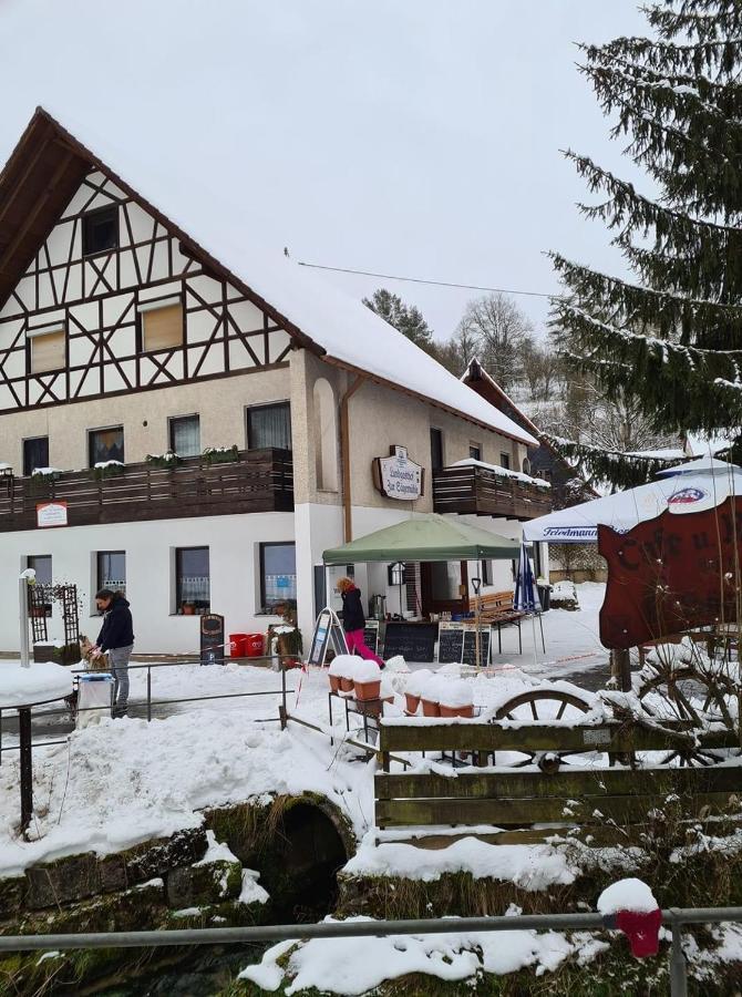 Gasthof Zur Sagemuhle Apartamento Hiltpoltstein Exterior foto